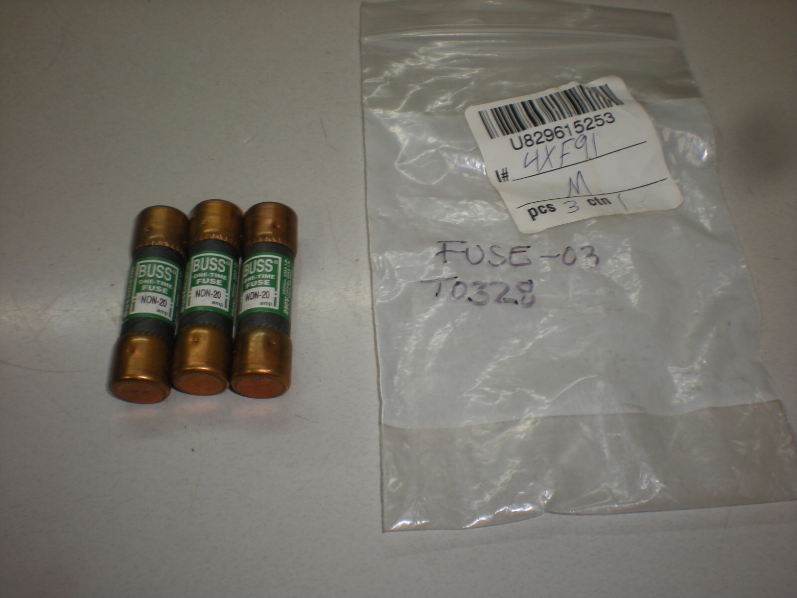 Lot of (3) Buss NON-20 Fuses – 20 Amp – 1 Time – Test OK with Continuity Tester