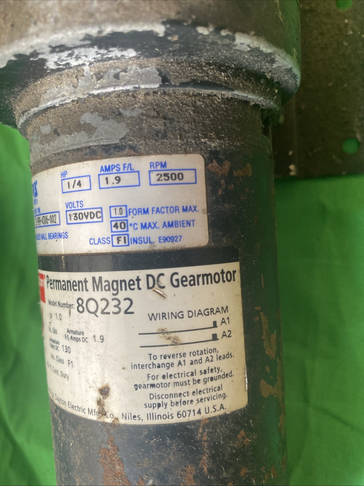 Dayton 8Q232 Permanent Magnet DC Gear Motor 32-999-4306-002