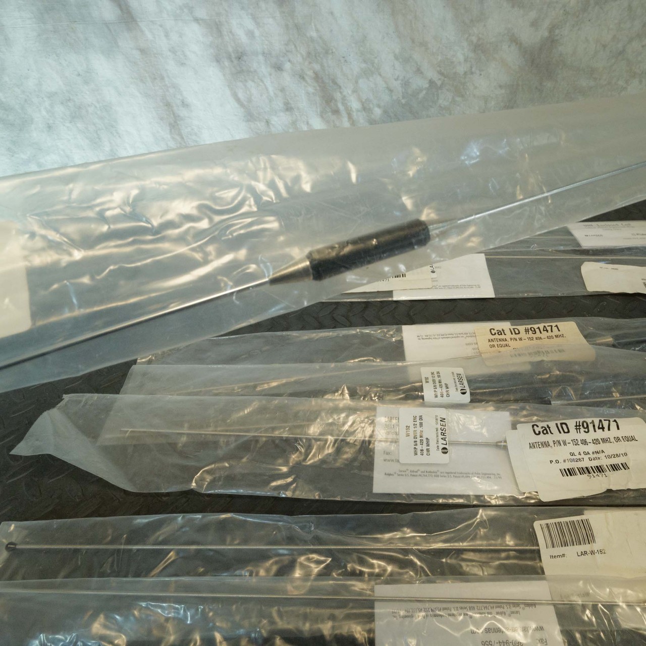Lot of 10, Larsen W152 Replacement Antenna Whip 406-420 MHz NOS