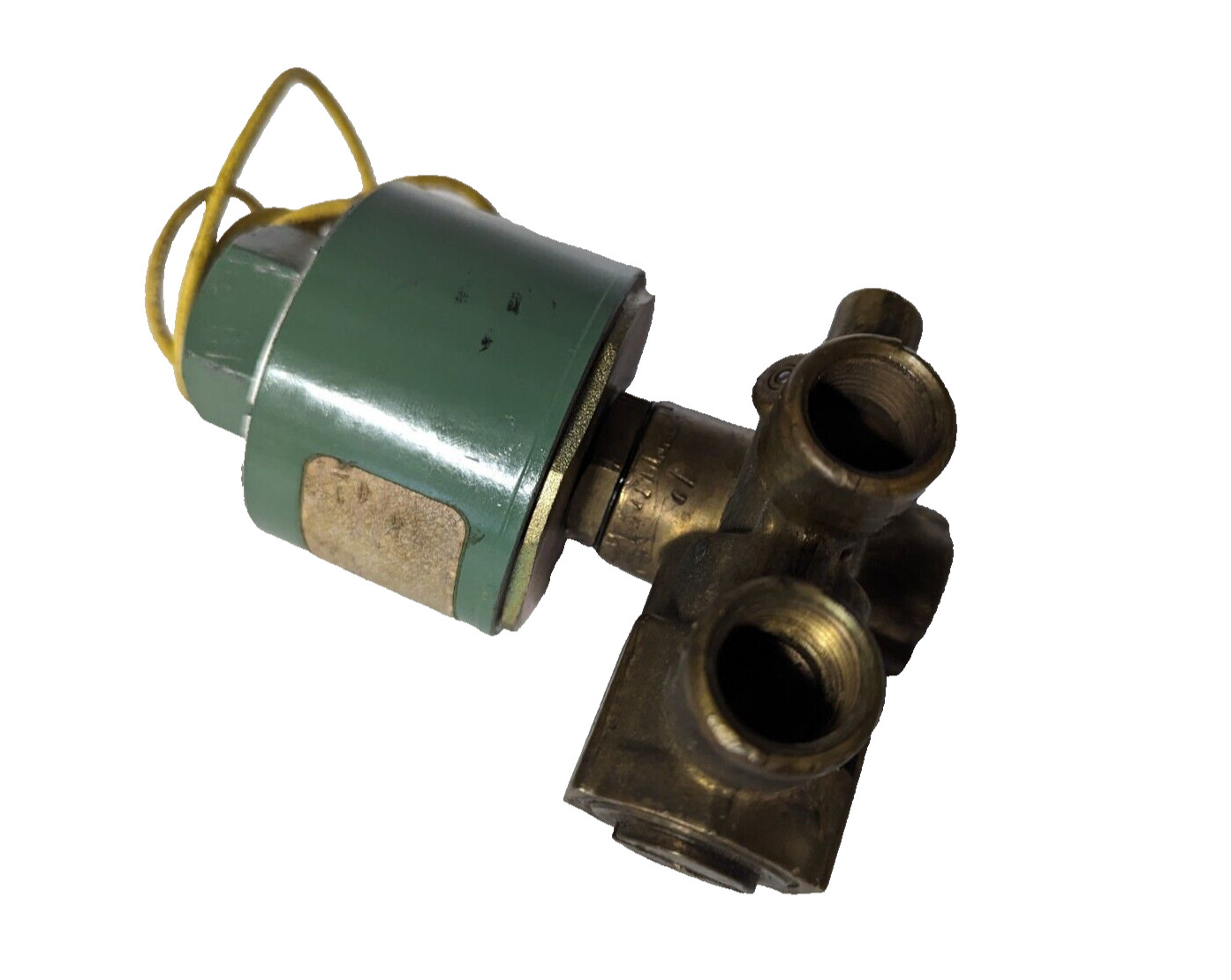 Used Asco Red-Hat 3/8″ npt Brass 3-Way Solenoid Valve, 120 VAC, N.C., HT8321A6