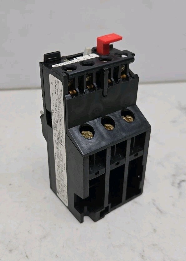 Telemecanique LR1-D09 314 Overload Relay 7-10A 690V 3-Pole LRD09314