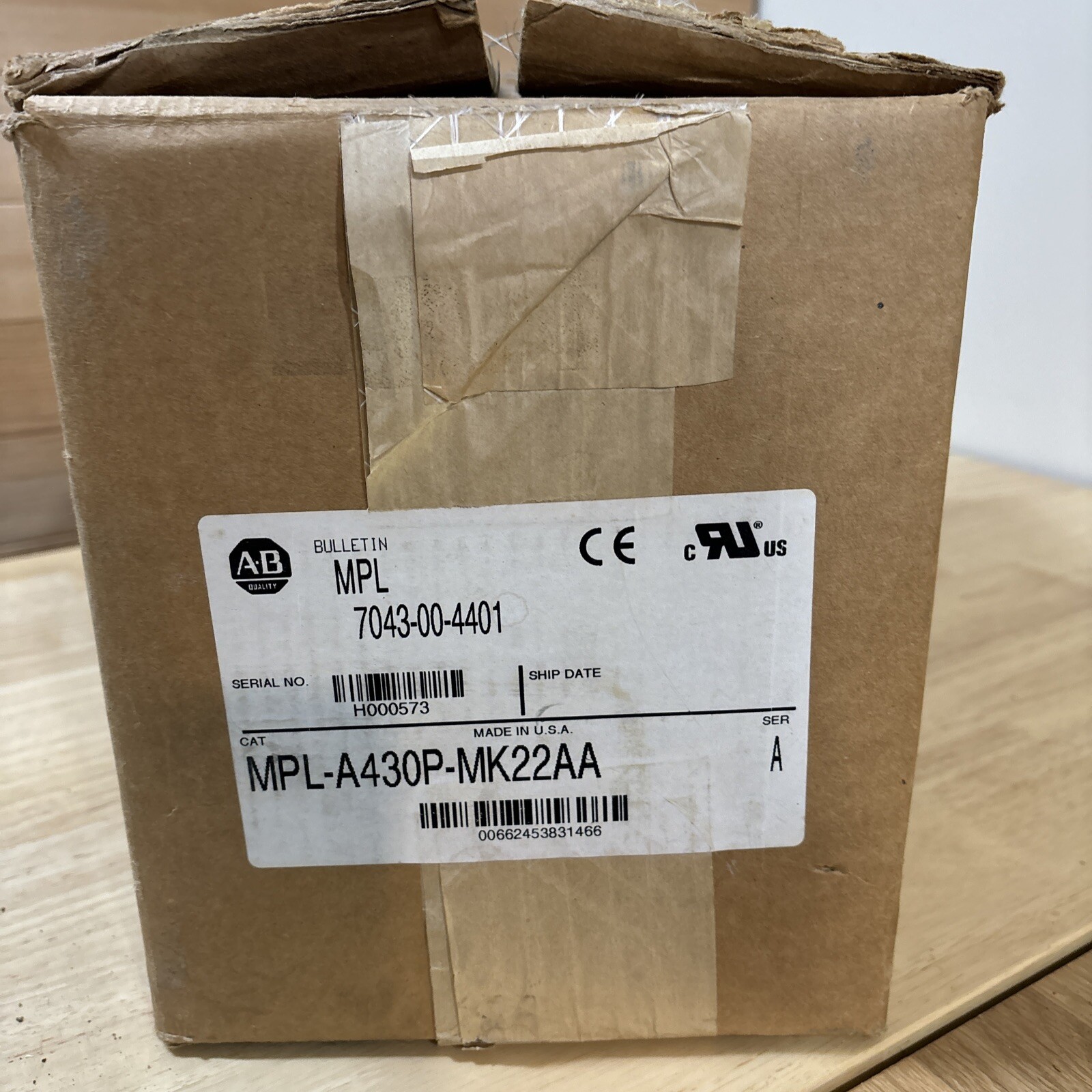 Allen Bradley MPL-A430P-MK72AA