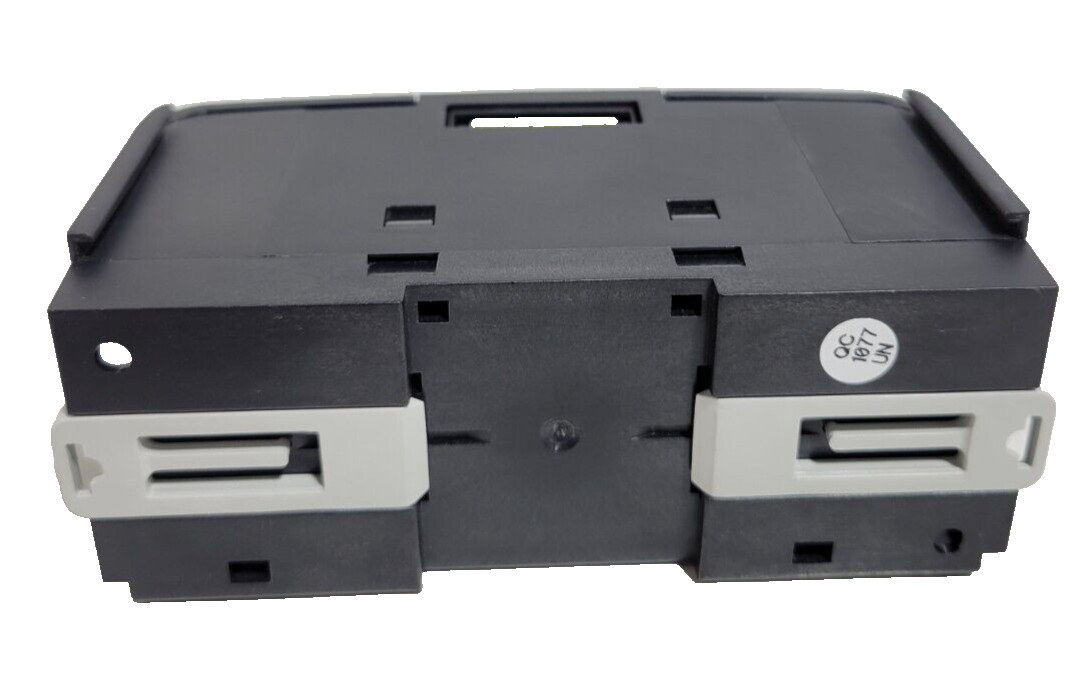 Unitronics Model: UID-1600 Dig In 16 x 24VDC Module 0-7 In 8-15 GREET USED.