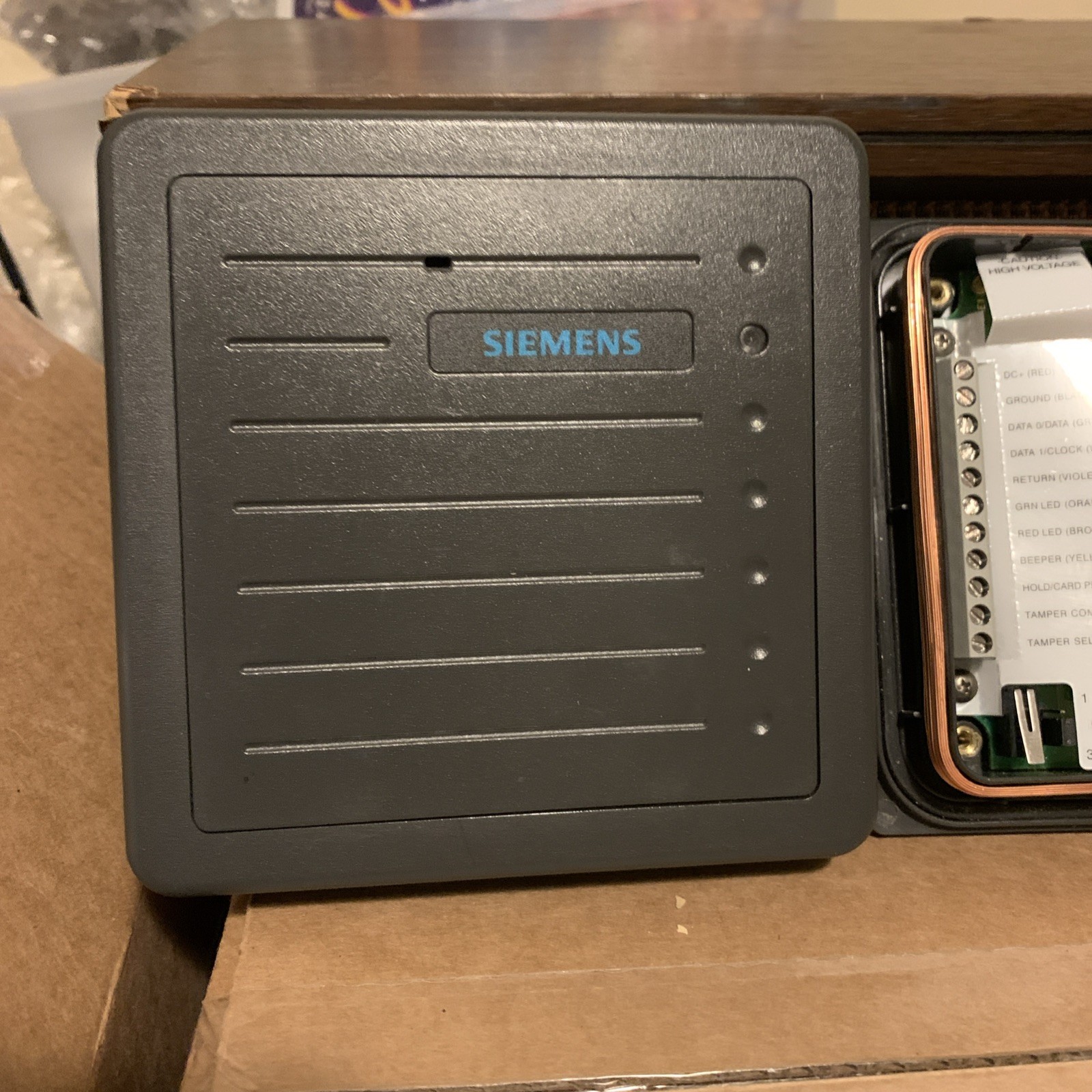 SIEMENS HID Proximity Reader