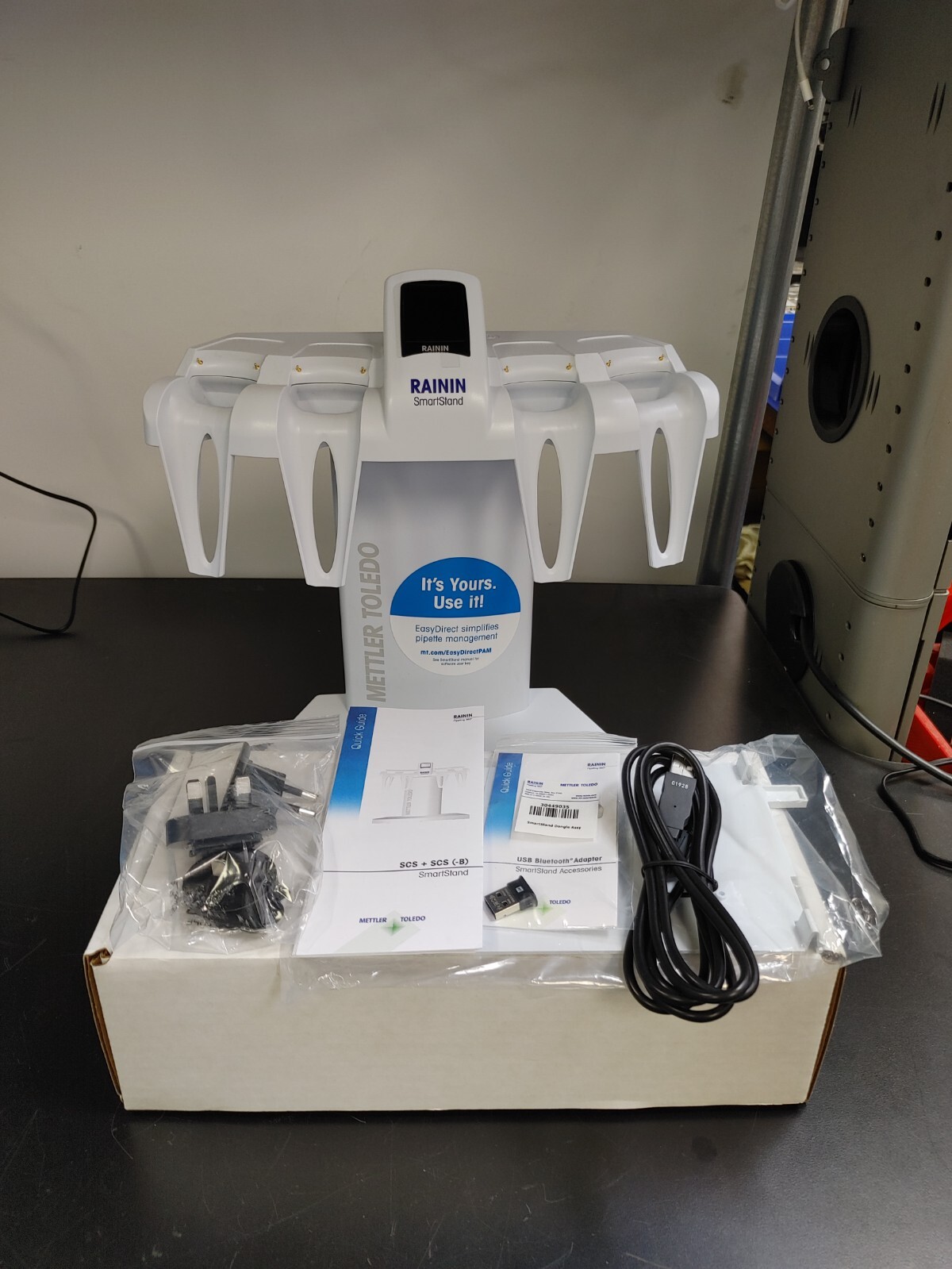 METTLER TOLEDO RAININ SmartStand SCS-B Pipette Stand with Power Supply