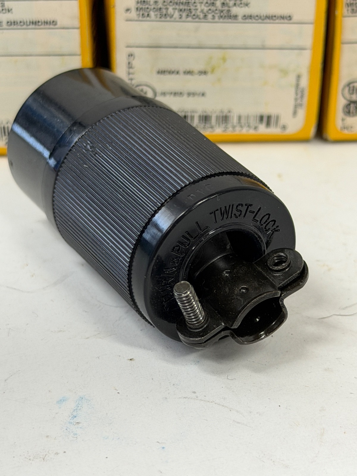 New Lot of 3 Hubbell HBL7593 Twist-Lock Black Connector 15A 125V NEMA ML-2R