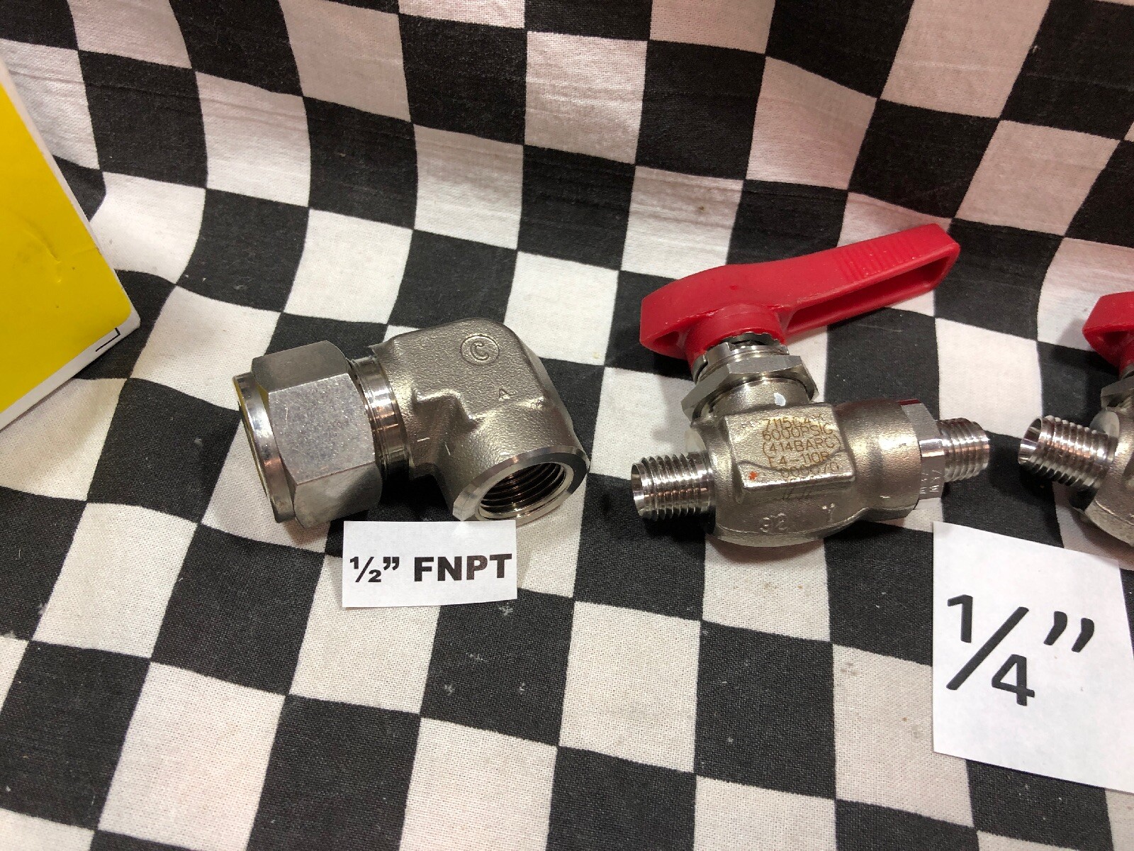 14x Swagelok/PARKER SS-56S6, 4FU6LR-T-SS SS-4C4-1/3 SS-4C-25, SS-2C-1, 4M-V4LN-B