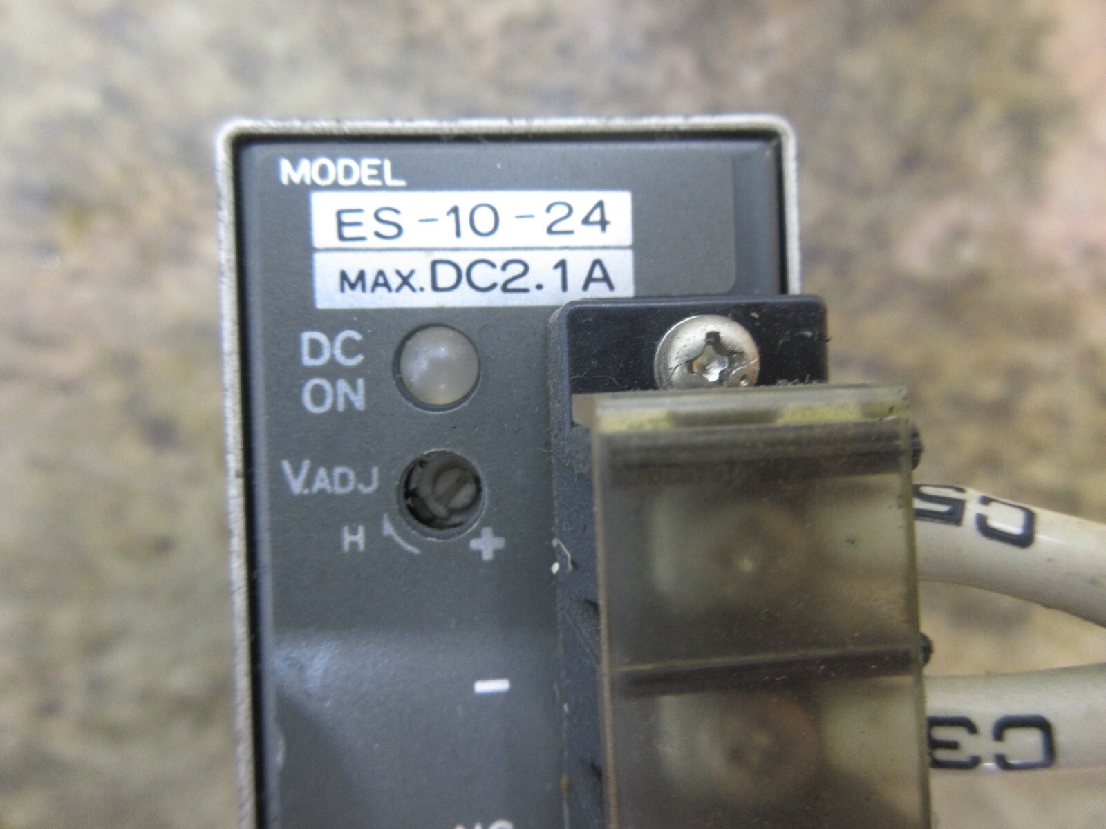 NEMIC LAMBDA POWER SUPPLY ES-10-24 DC2.1A LOT OF 4 PIECES