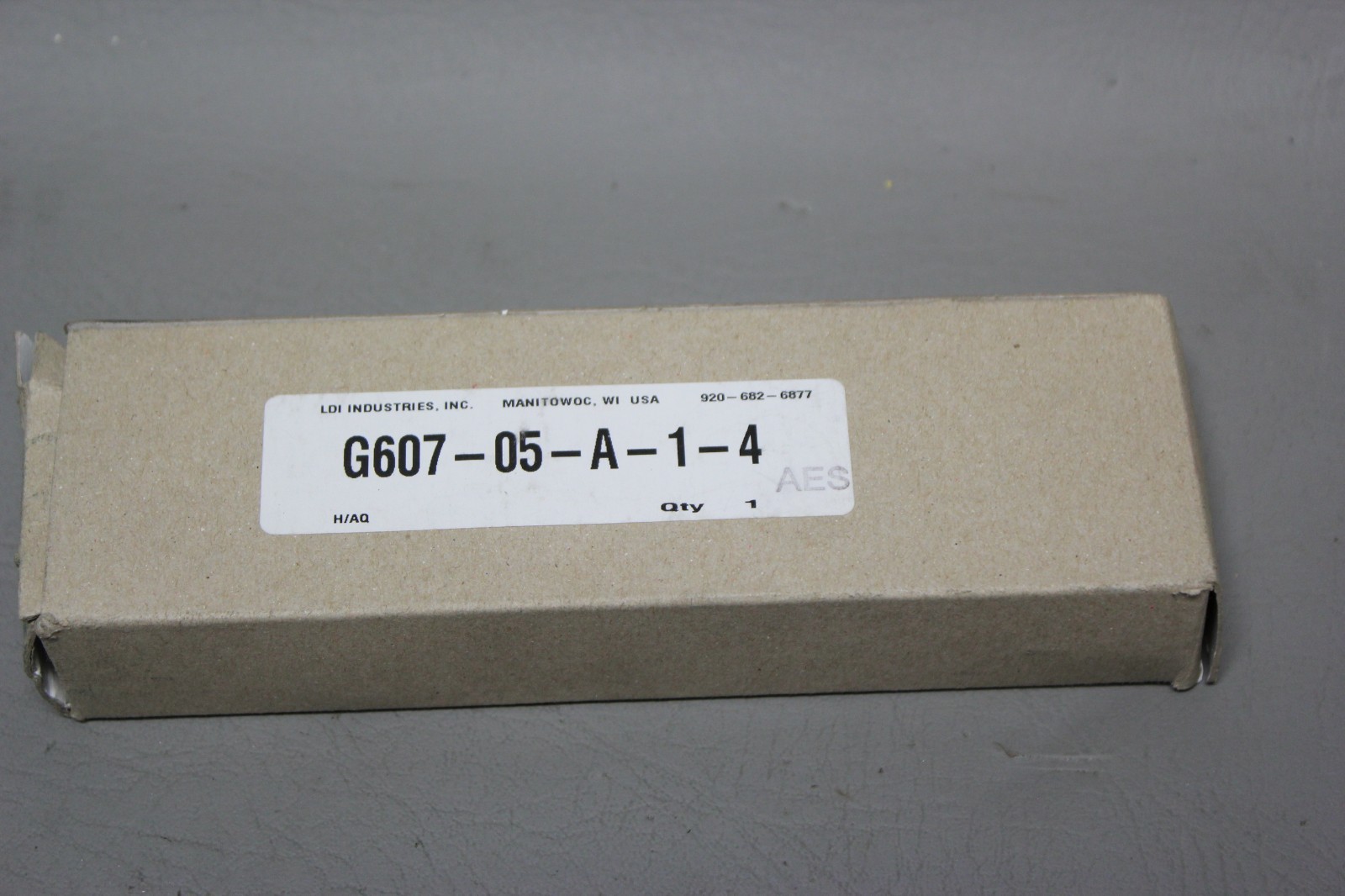 NEW LDI CLOSED CIRCUIT LIQUID LEVEL GAUGE G607-05-A-1-4