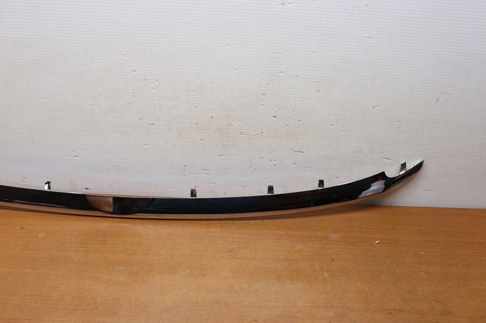 2013 2014 2015 Ford Explorer Grille Lower Molding Trim OEM FG-31257