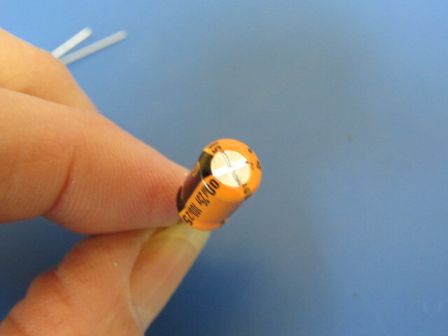 SPRAGUE 515D107M025AA6A Qty of 90 per Lot Aluminum Electrolytic Capacitors – Ra