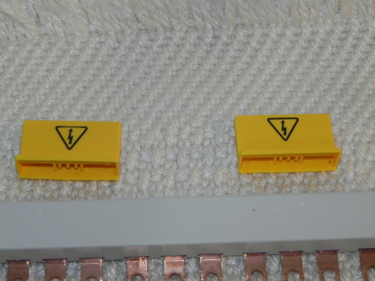 4) WEG BBS45-5, 1) BBS45-4 Distribution Bus Bar System WEG Mpw25 Motor Protector