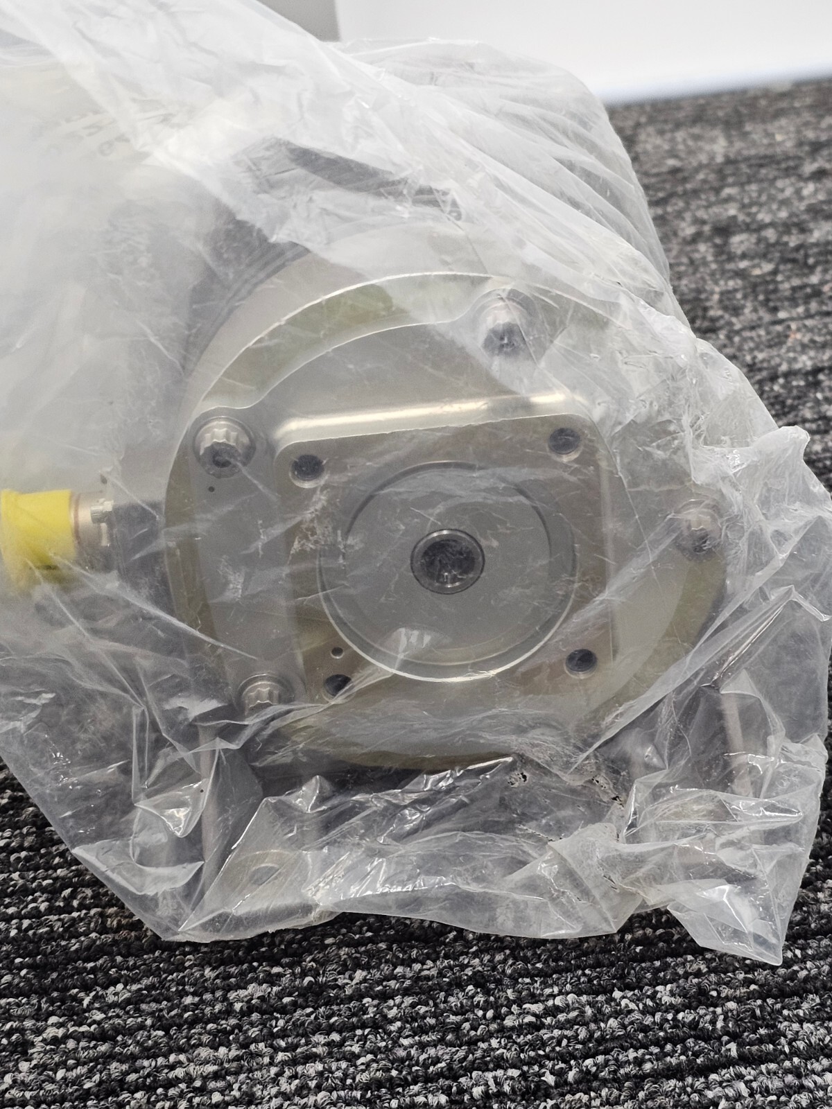 Vickers Brushless DC Motor EMDF-6-4-EA1C 3022117-003 RPM 12000 3 Phase 270V