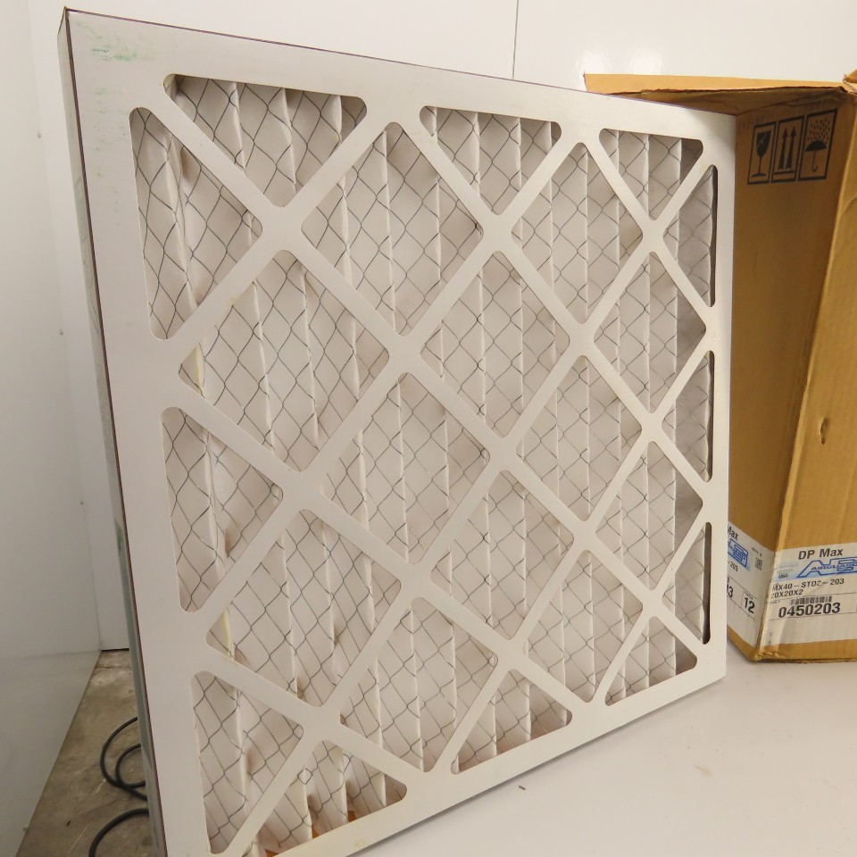 Airguard MX40-STD2-203 Merv 8 Pleated Panel Air Filter 20″ x 20″ x 2″ Lot Of 8