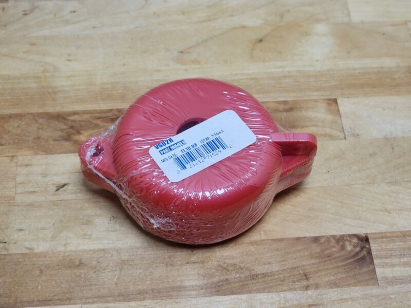 Honeywell North Gate Valve Lockout VS02R, Polypropylene, Red