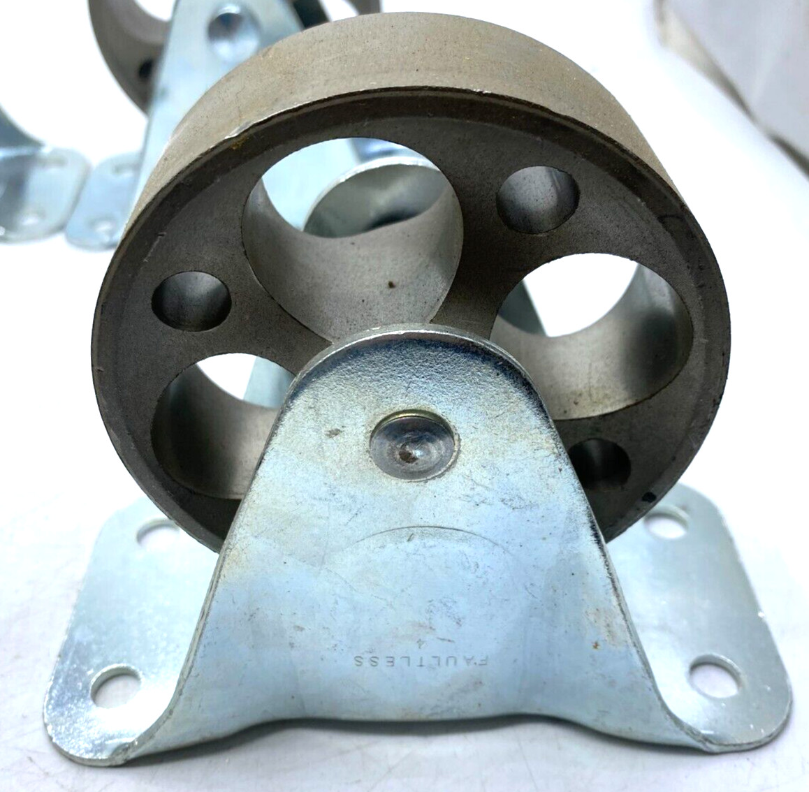 Faultless Lot of 4 Cart Smart Caster Rigid 4″x1-3/8″ Iron 450Lb Capacity 2407T27