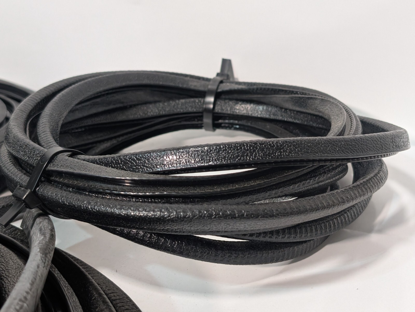 Lot of Assorted Industrial U-Shaped Keel Strip Black Sealing Seal Banding Trim