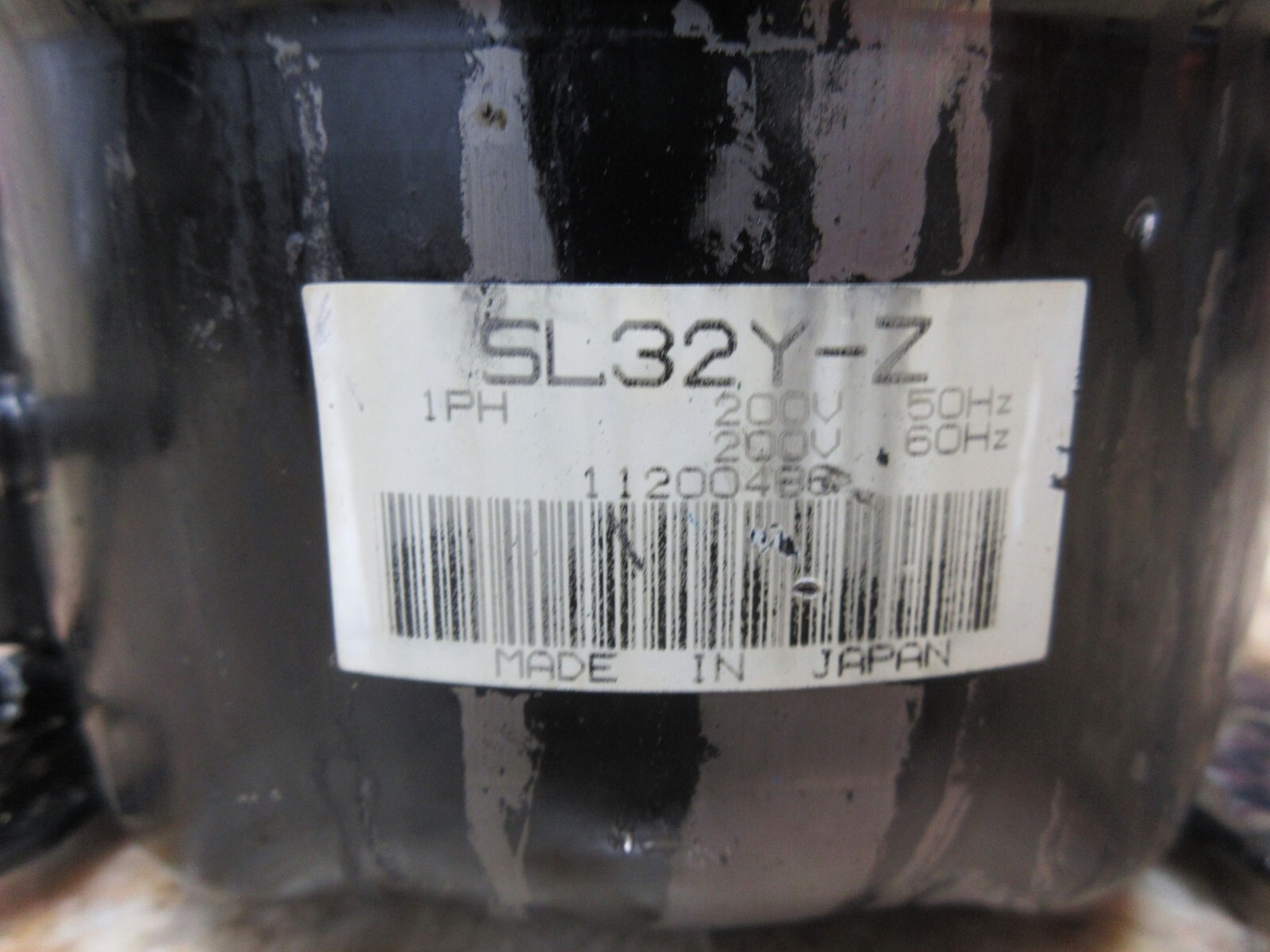 EMBRACO COMPRESSOR SL32Y-Z 11200486 SPINDLE OIL COOLER CHILLER