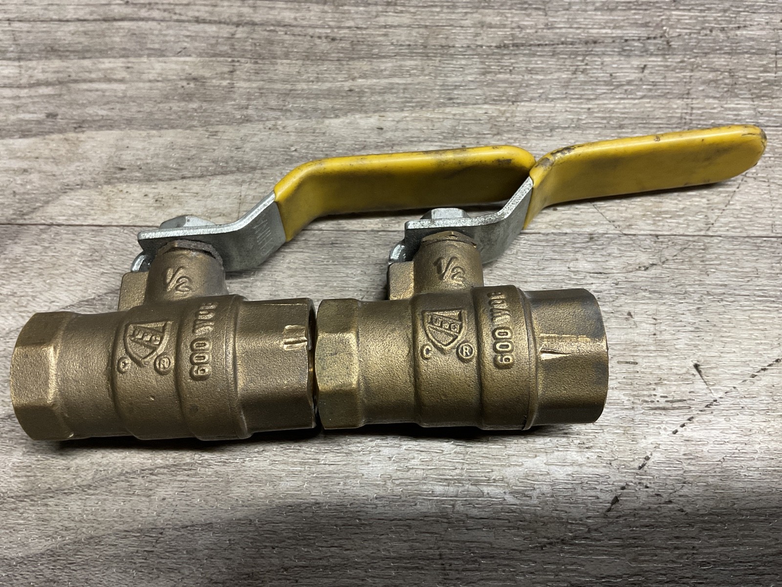 (LOT OF 2) Matco-Norca 1/2″ Brass Ball Valve 600 WOG-150 SWP #326M115