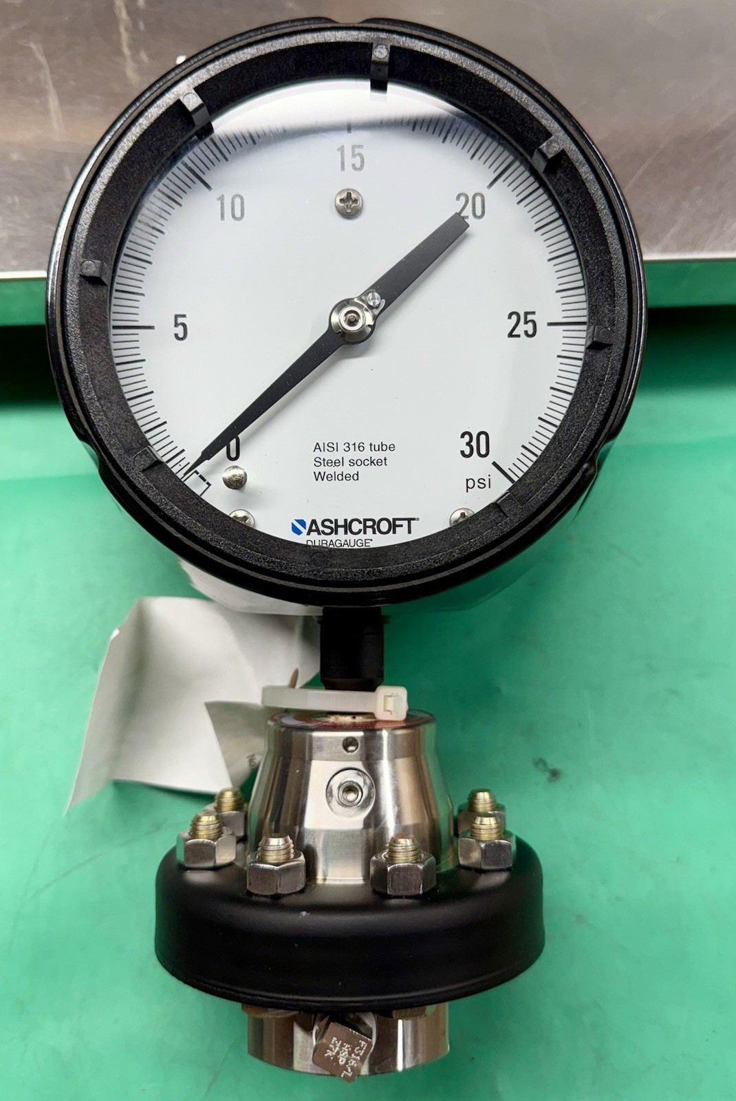 Ashcroft Duragauge 45-1279-SS-04L-30# with diaphragm seal 75-100DD-04T⏱️FS⏱️