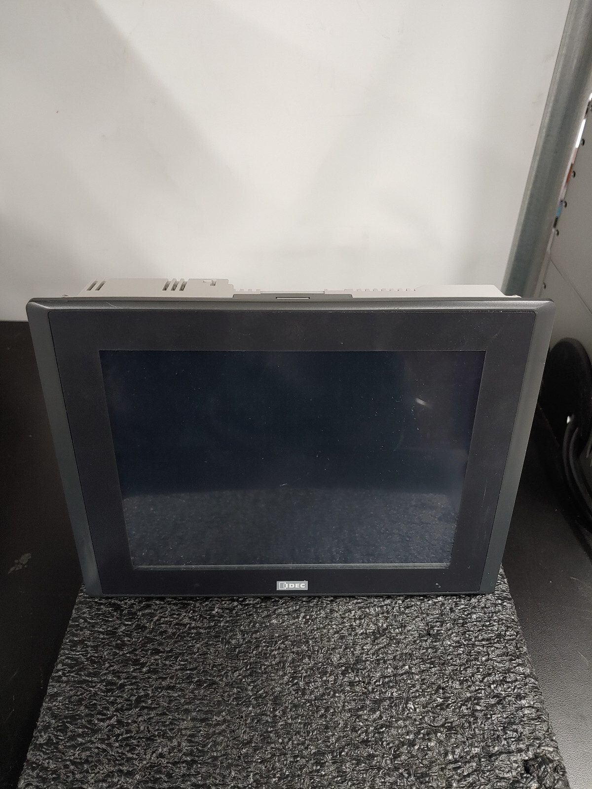 IDEC HG3G-8JT22MF-B High Performance OI Touchscreen 8.4 TFT 65K Color