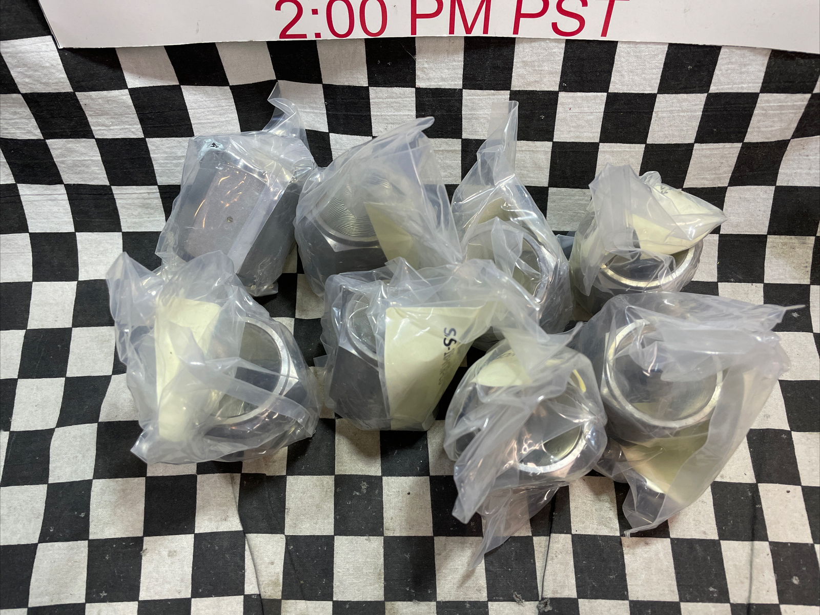 LOT OF 8, Swagelok SS-16-VCR-CG, VCR Face Seal Fitting 1″, SS16VCRCG, #130B20