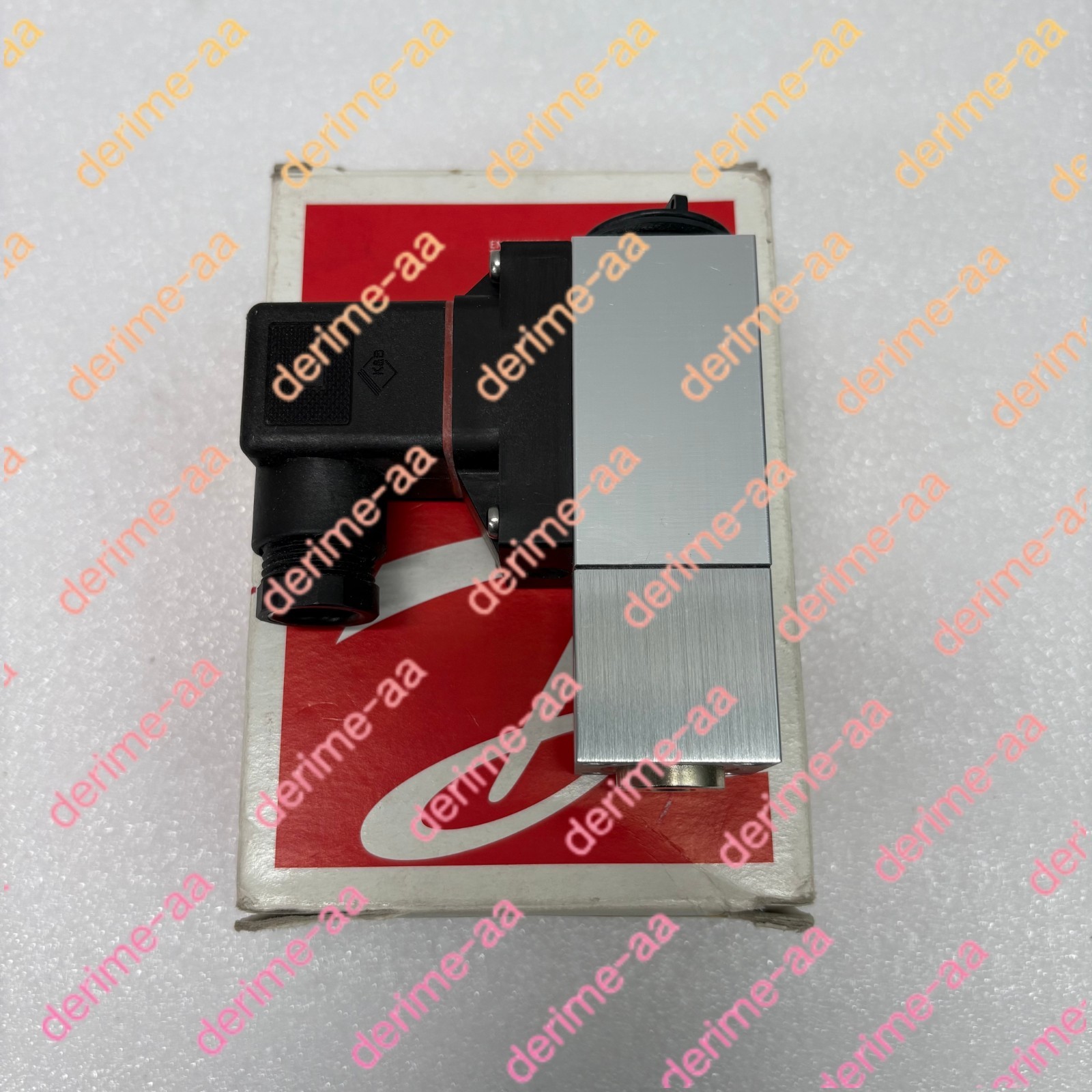 Danfoss MBC5100 1011-1DB04 061В000566 pressure switch#1pcs new in box