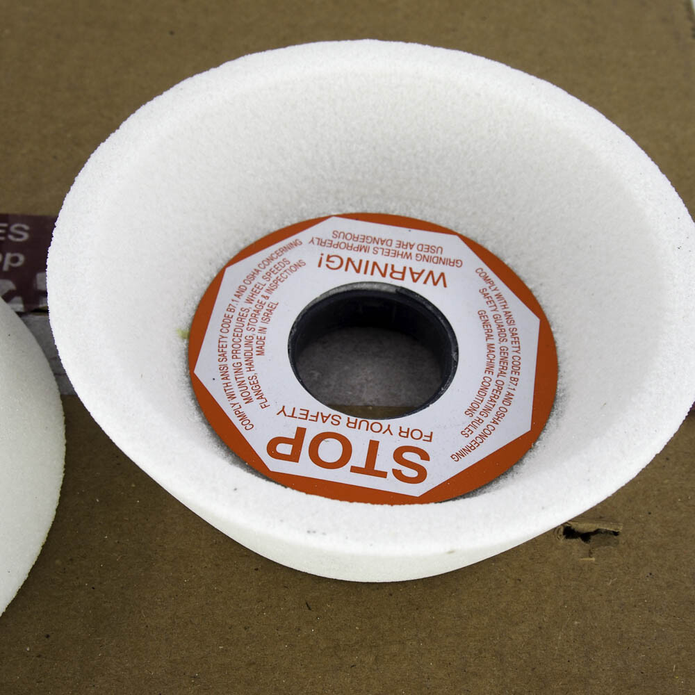 CGW Abrasives 34920 5″ x 1-3/4″ 60 Grit Grinding Wheel (10 Pcs) –
