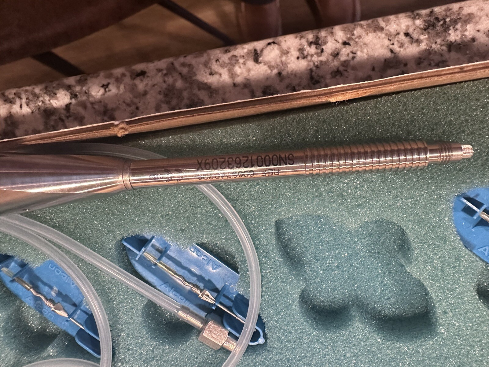 Alcon Kelman Steerable I/A Handpiece & tips not for Clinical Use. Historical.Eye