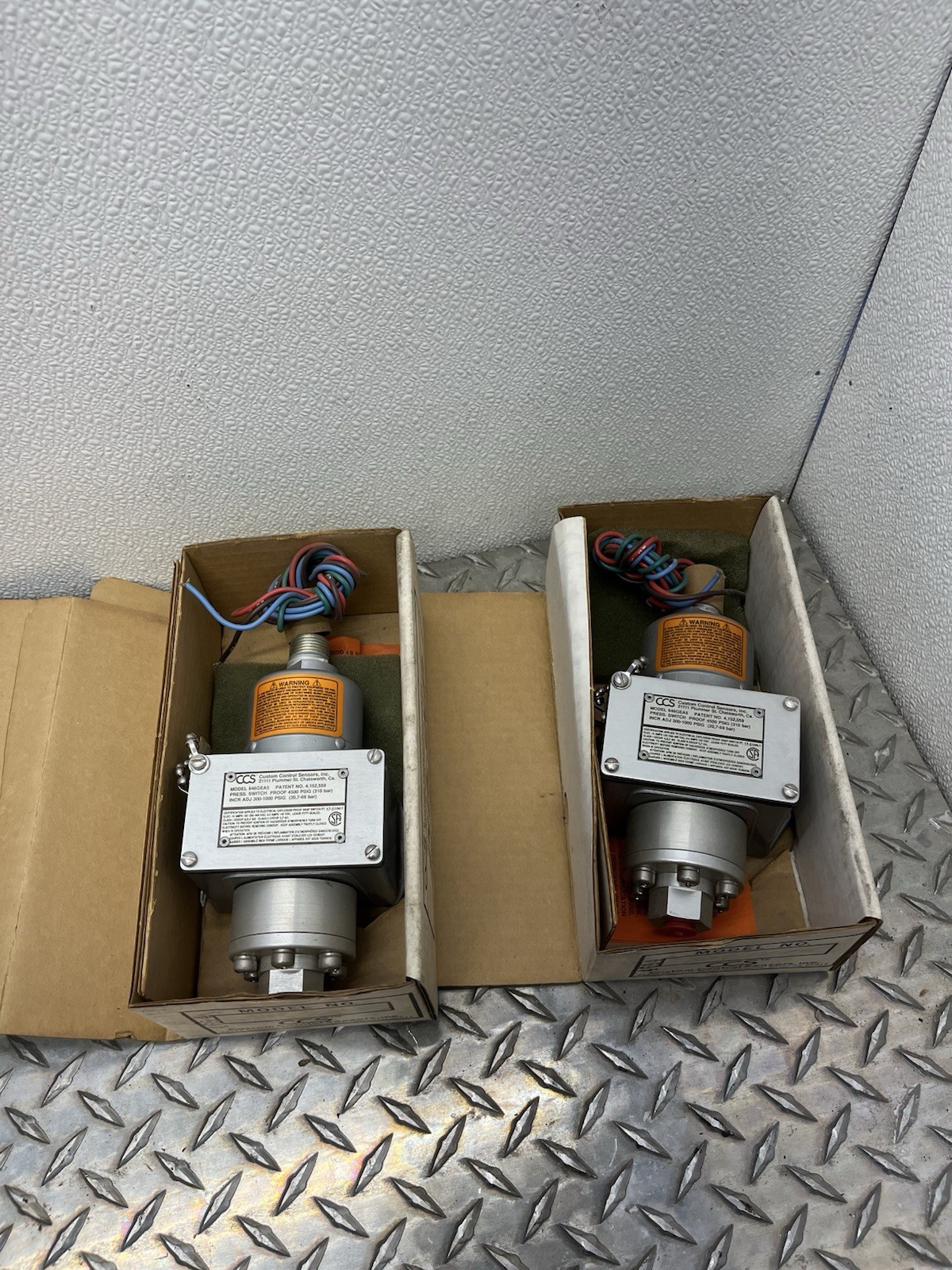 CCS DUAL-SNAP Pressure Switch 300-1000 1/4″ NPT Aluminum Port, Polyimide 646GEA5