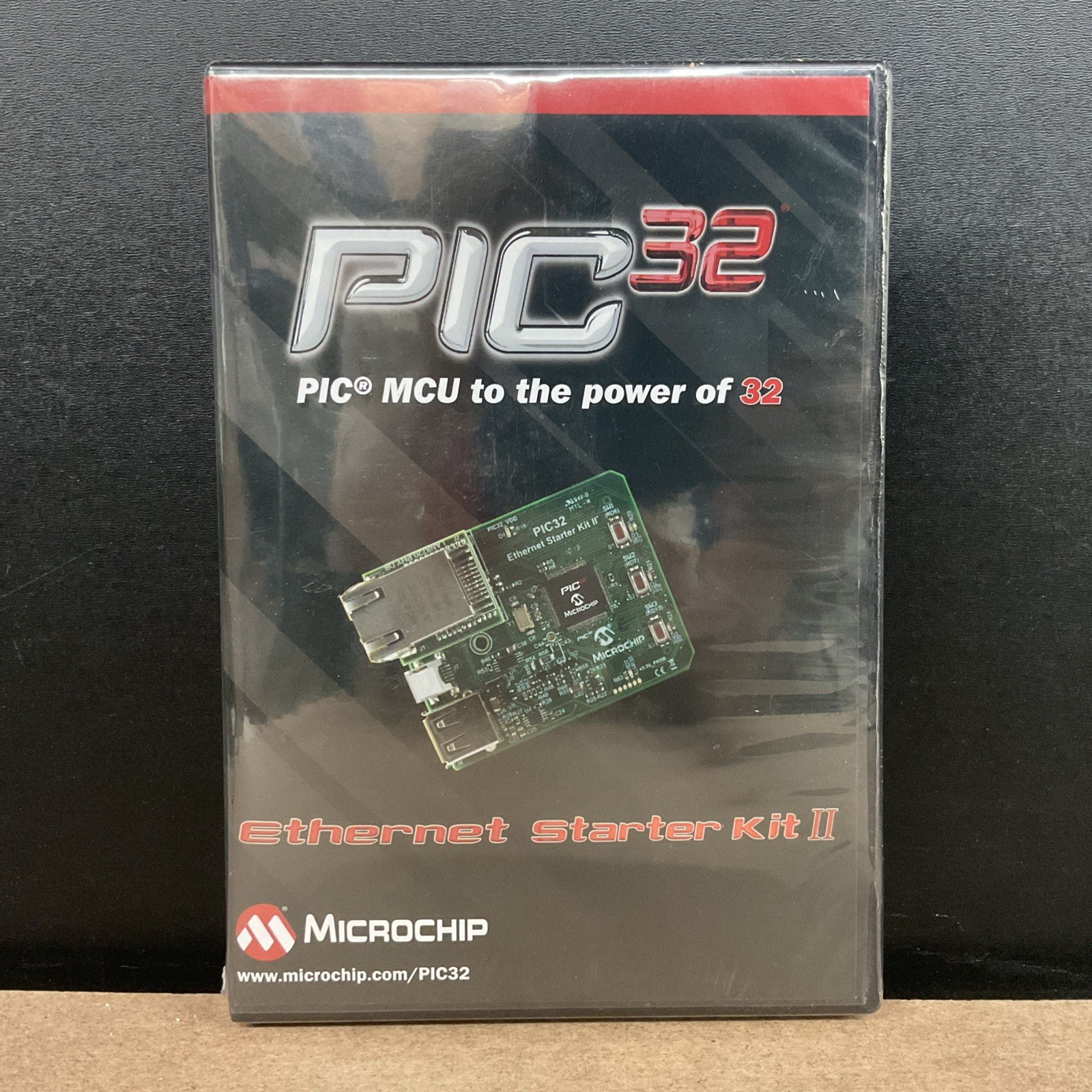 Microchip Ethernet Starter Kit II for PIC32 MCU’s DM320004-2