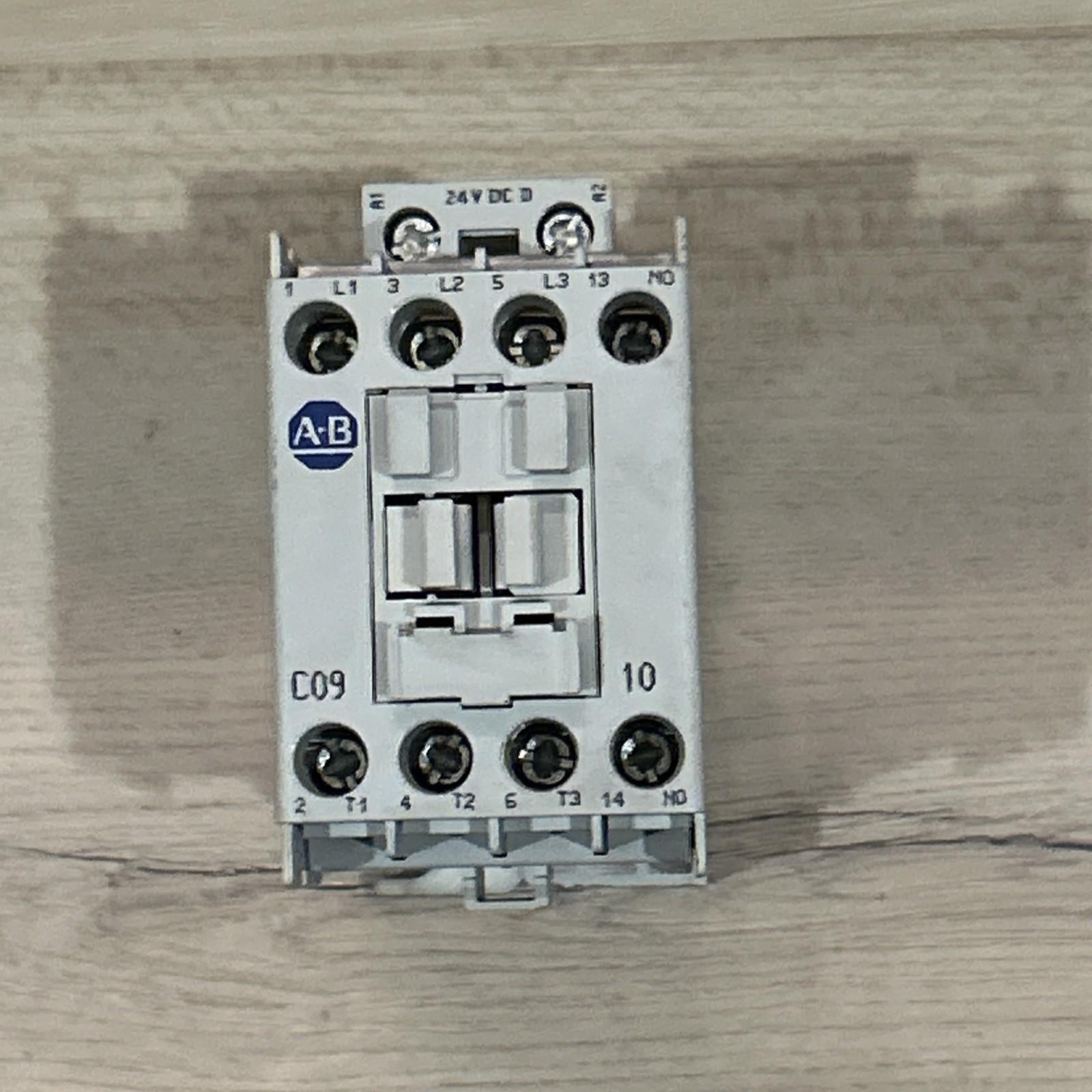 Allen Bradley 100-C09D-10Series A Electric Contactor starter 24VDC Coil