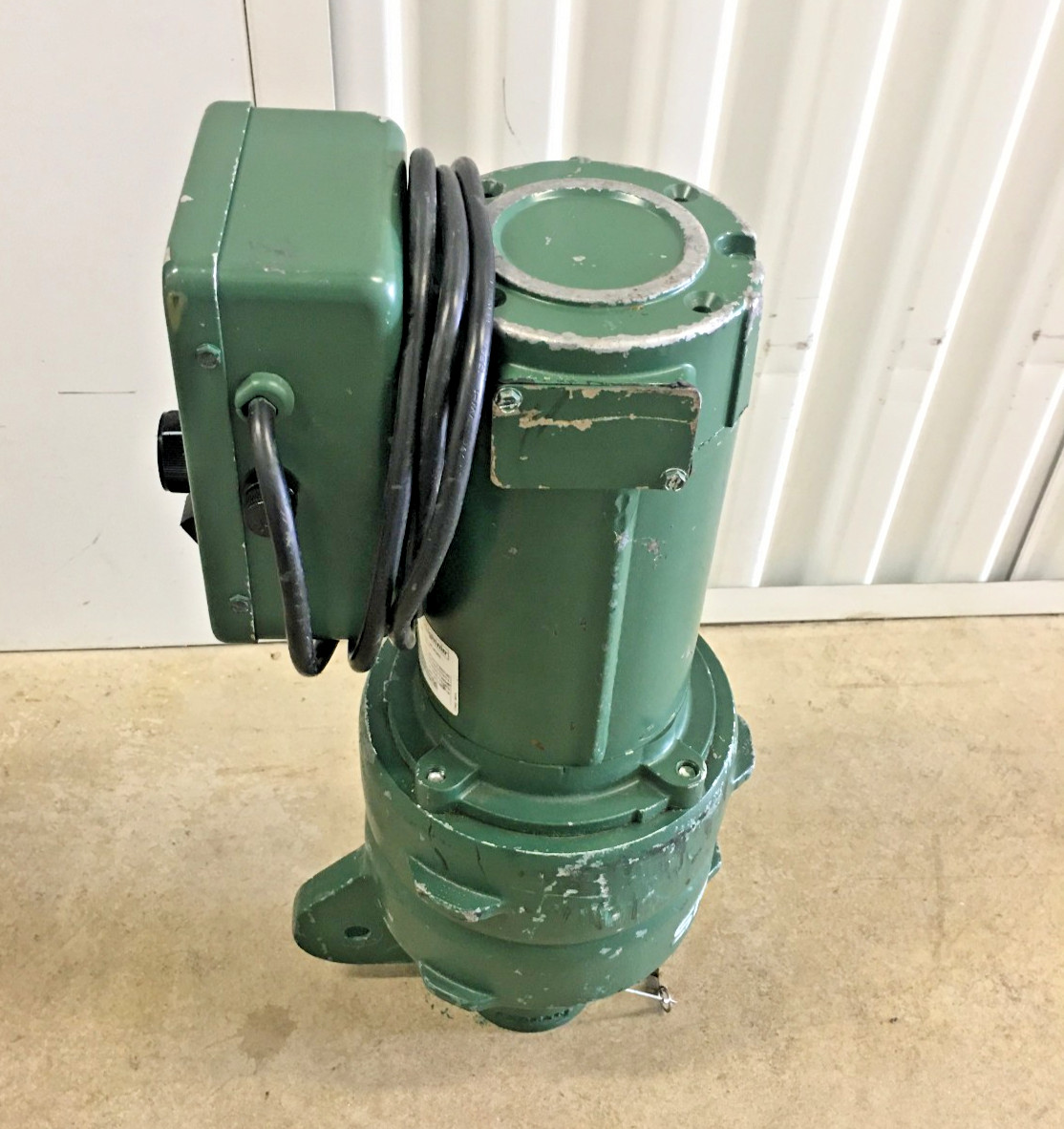 SPX FLOW Electric Barrel Mixer Gear Drive w/ Variable Speed #2510