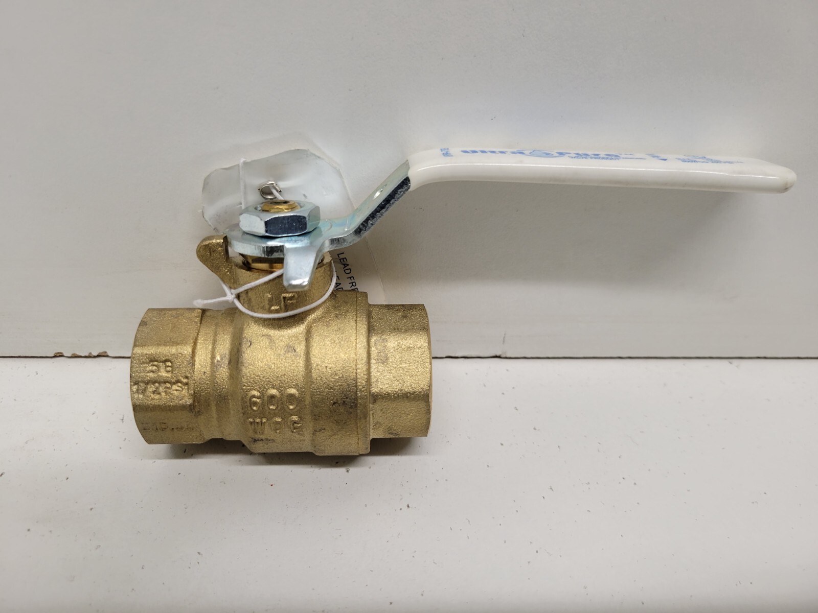 NEW OLD STOCK! ULTRA PURE MILWAUKEE 3/4″ BRASS BALL VALVE UPBA-475B