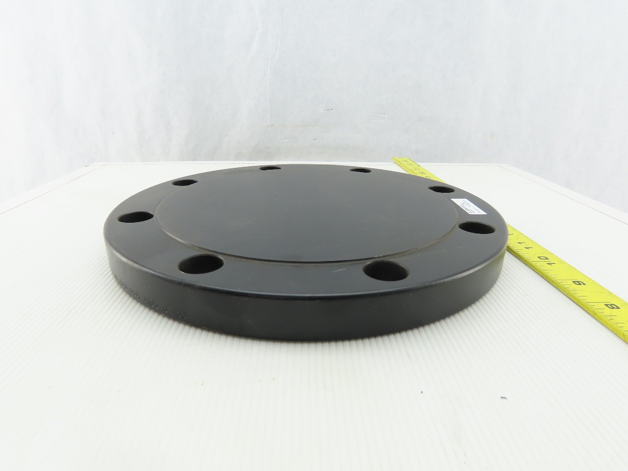 8 Bolt Low-Pressure Steel Unthreaded Pipe Flange Cap Pipe Size 6″