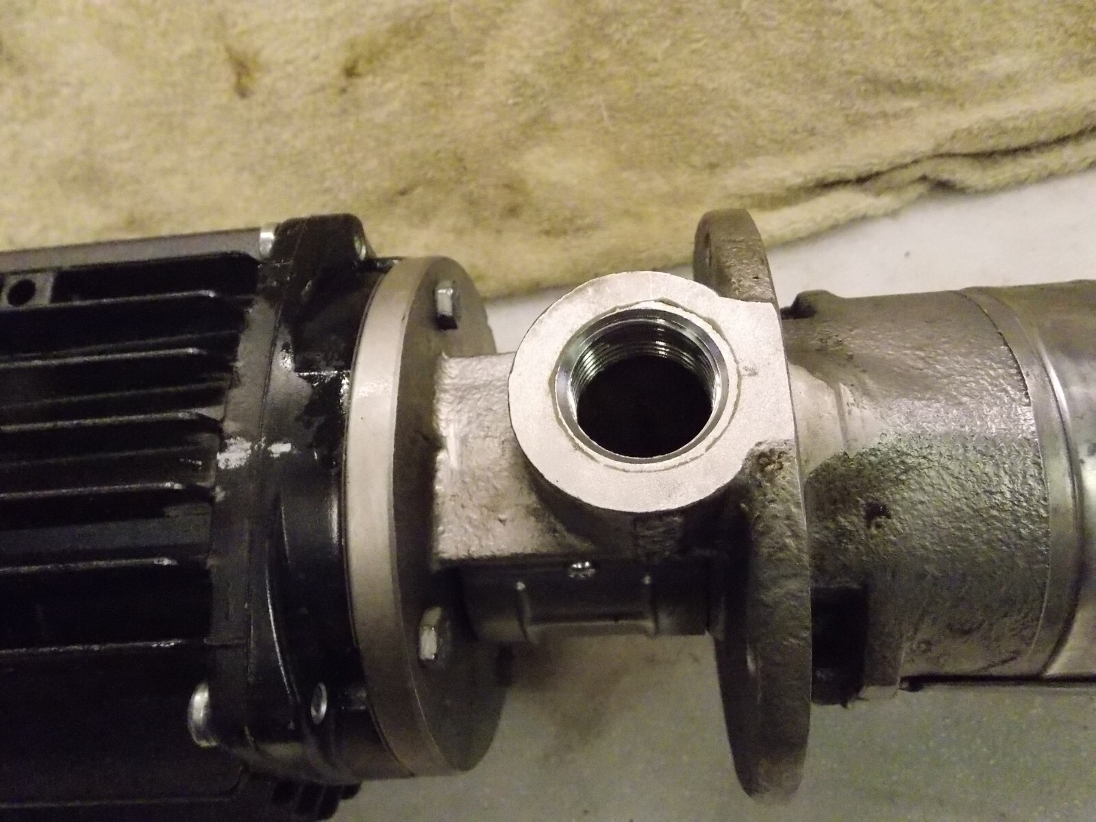 GRUNDFOS SPK4-19/12 A-W-I-AUUV 230v 1.5hp Multi Stage CNC Imersable pump 4m³/h