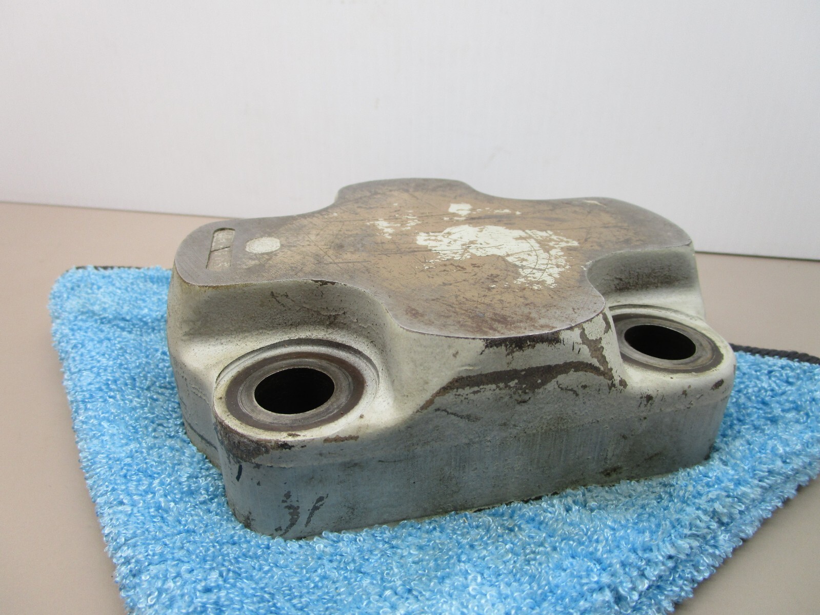 Lynch P50 P51 Hydraulic Pump Roller Bearing Back Cover End Plate UA-1603