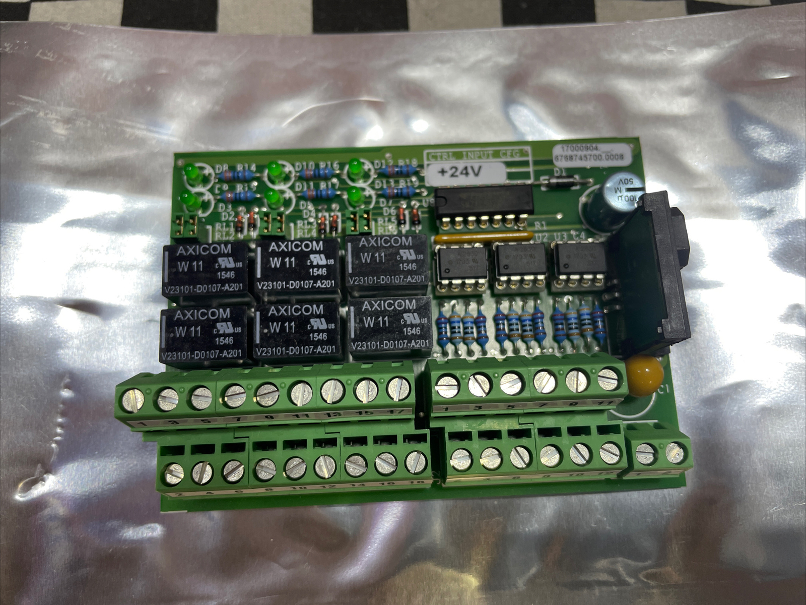 PHOENIX CONTACT CONTROL INPUT CFG +24V 17000904 6768745700.0008 SHIPSAMEDAY#J26