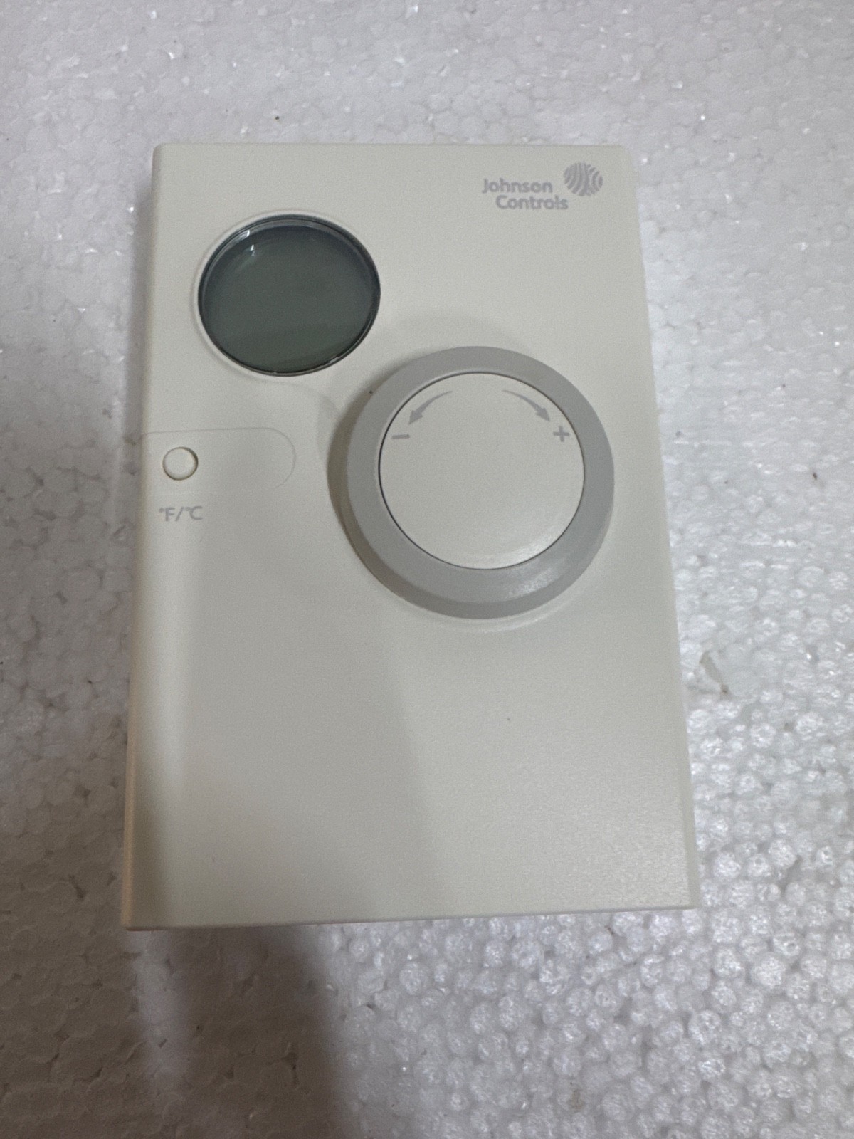 Johnson Controls NS-BTB7001-0 Network Sensor LCD Display Temp Adjust