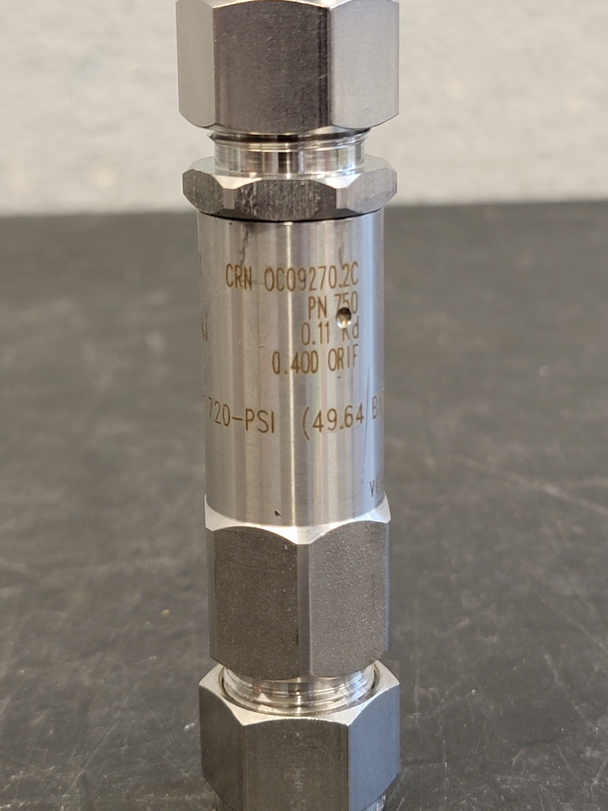 NEW Generant CRV8T-8T-K-720-PSI Cryogenic Relief Valve