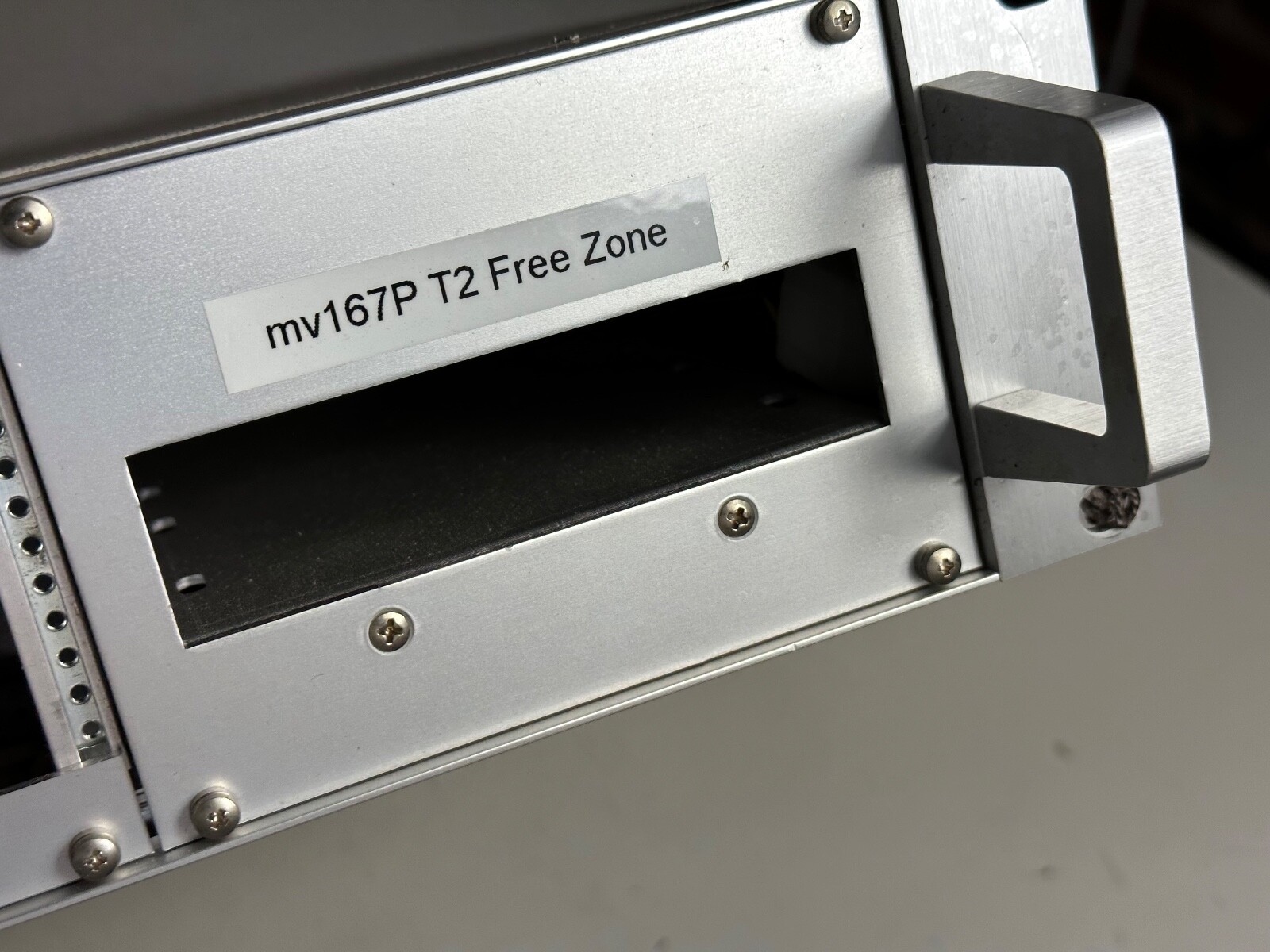 ELMA Rack-Mount 3-Slot VME Chassis w/ HD Provision 14V-0216-RDH03J12D-P150