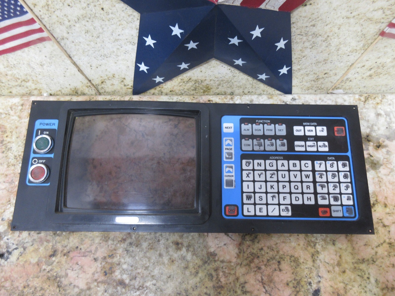 MATSUURA YASKAWA OPERATOR PANEL DISPLAY CONTROLLER JZNC OP01 0P01 HMK-3993-02