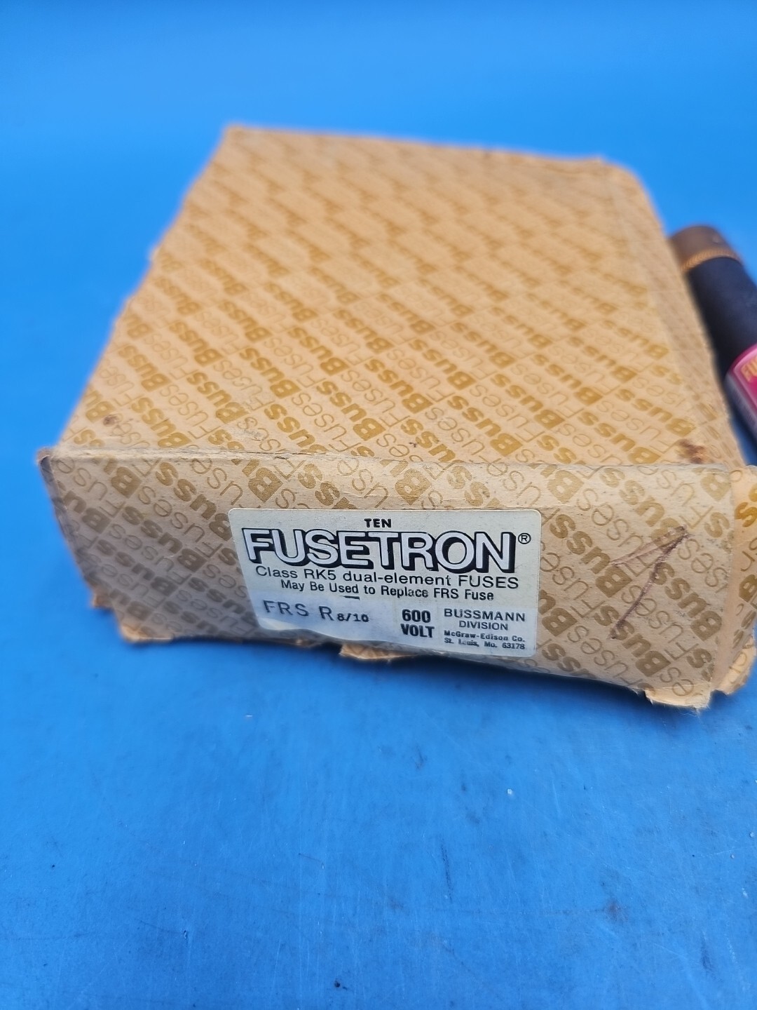 LOT OF 7 Bussmann Buss Fusetron FRS-R-8/10 Dual Element Fuses.