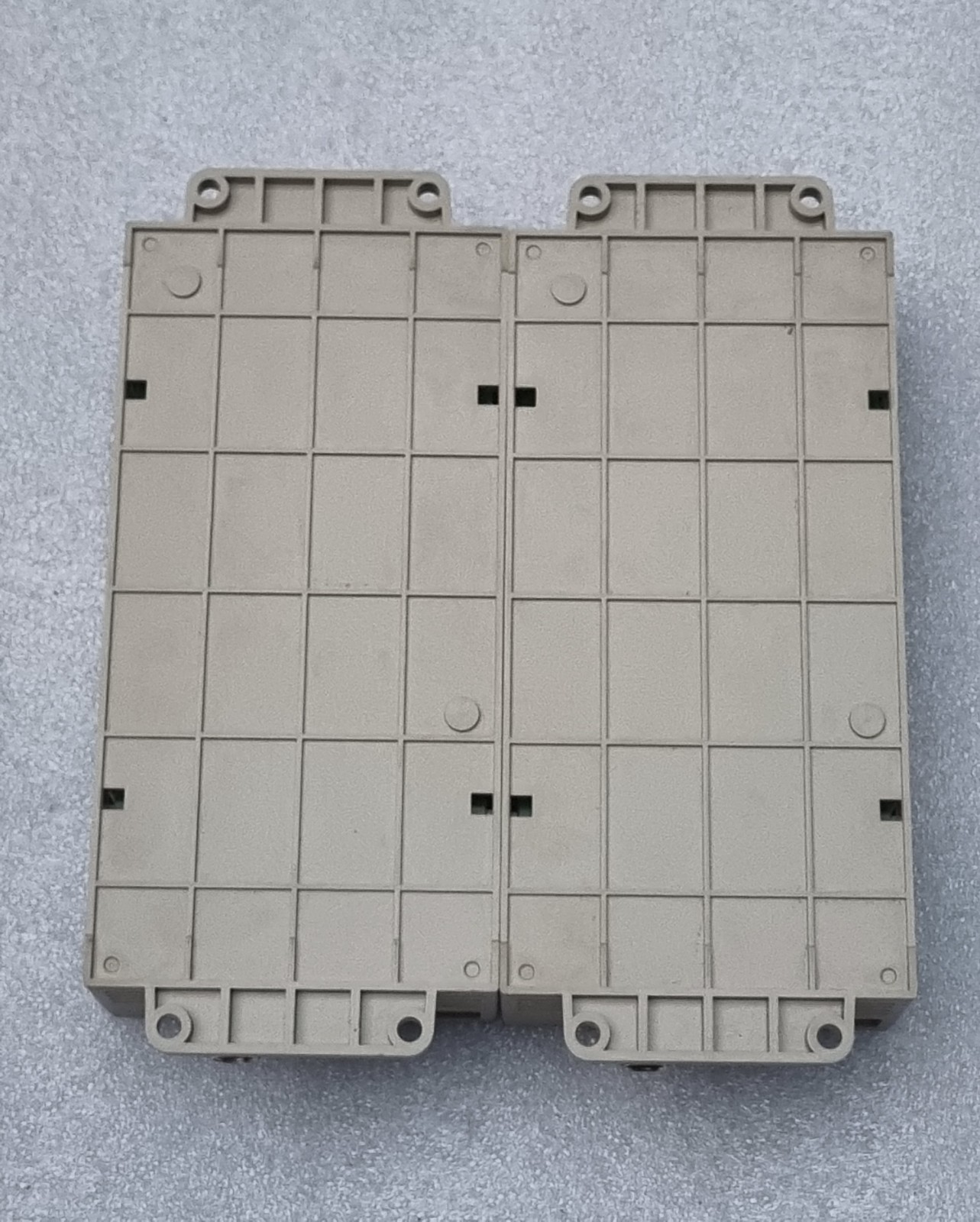 Omron V640-HAM11-V4 CIDRW RFID Amplifier Unit RS232/RS485 24VDC Set of 2