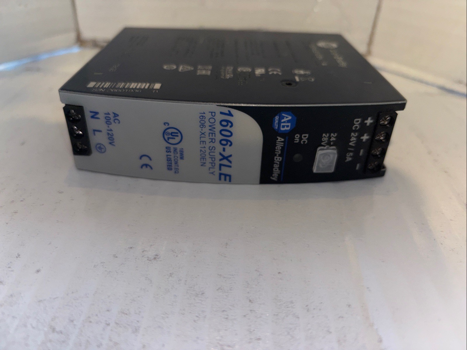 Allen Bradley Ser A 5Amp 24V 120W Power Supply 1606-XLE120EN