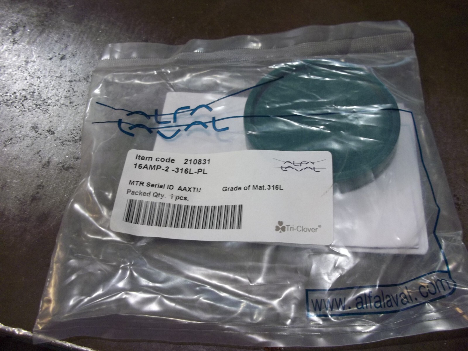 NEW IN PKG ALFA LAVAL 16AMP-2-316L-PL END CAP (217-2)