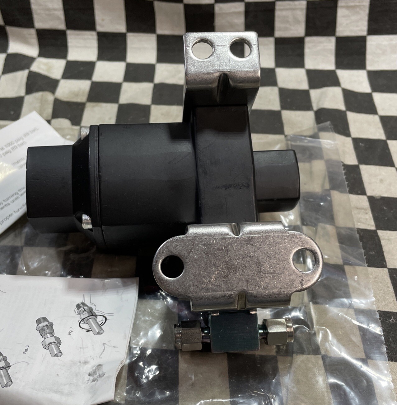 SWAGELOK Pneumatic Spring Return Actuator 1/8″, SS-41CS2-31CHT-12457, MS-131-SR