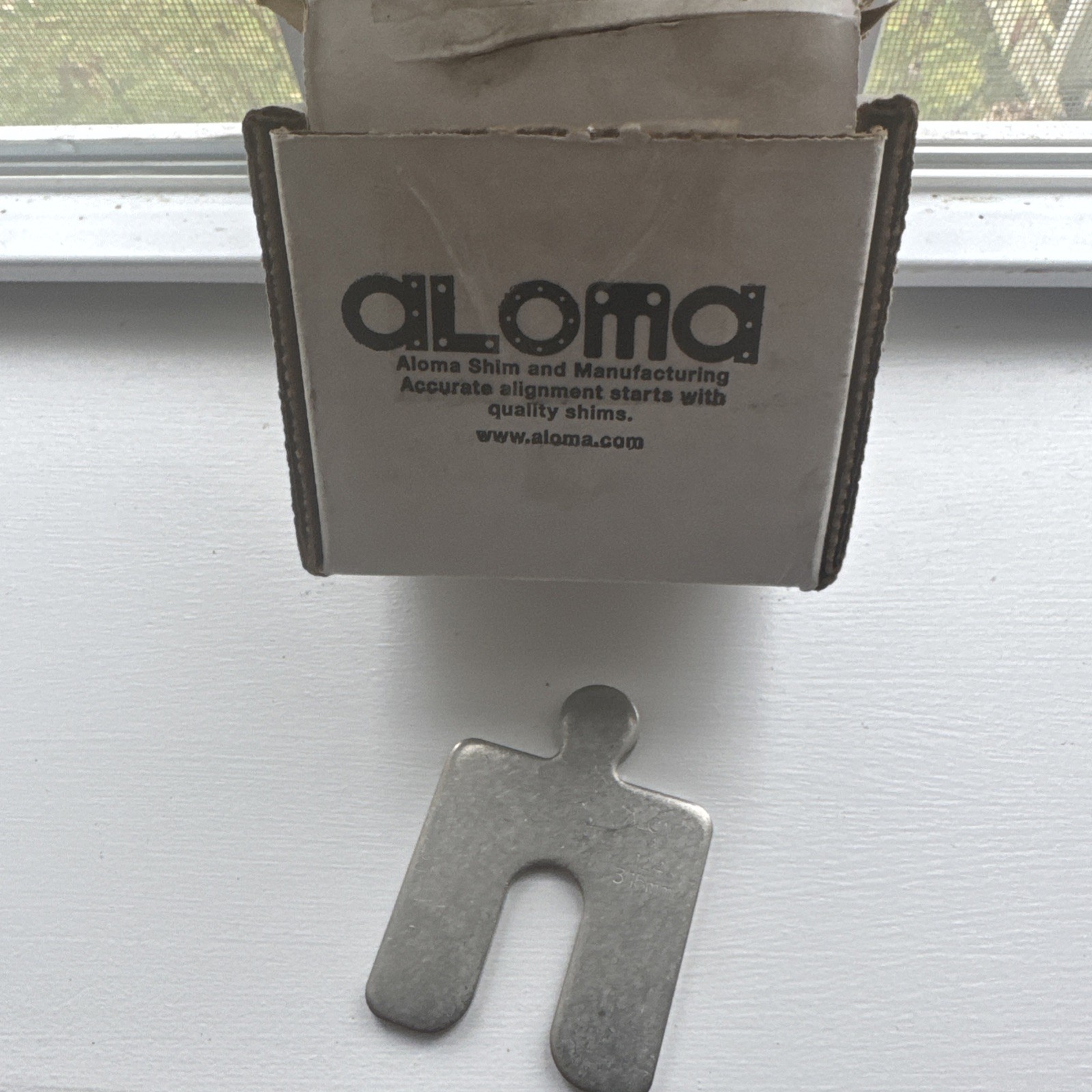 ALOMA SIZE A – 0.124” / 3.15 mm THICK STAINLESS STEEL SLOTTED SHIMS BOX OF 19
