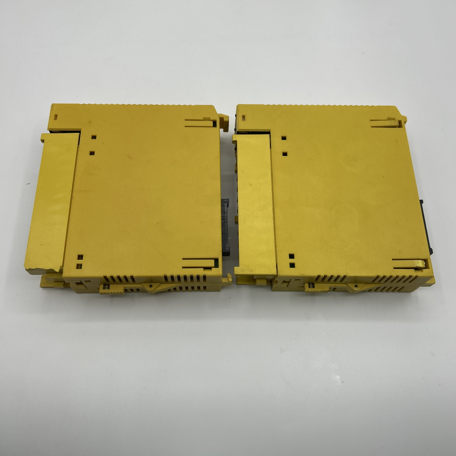 LOT OF 2 FANUC A03B-0807-C158 OUTPUT MODULE See Pics