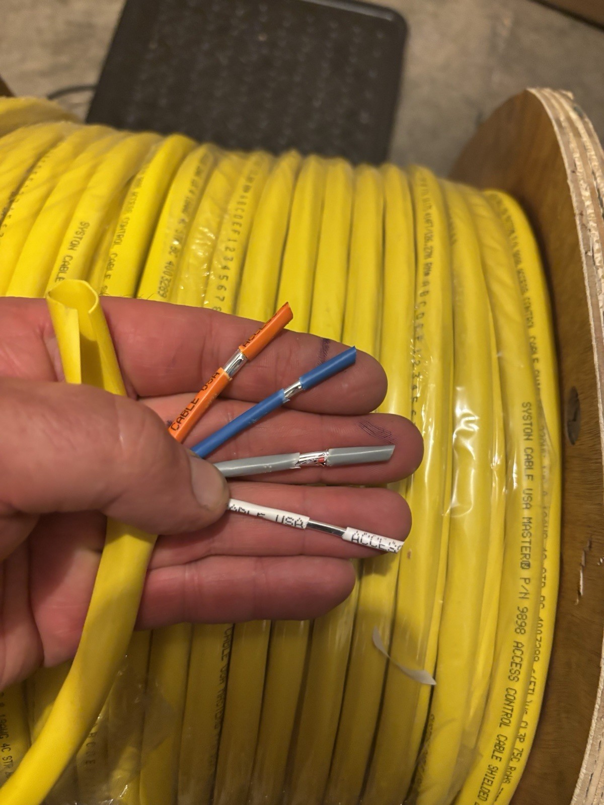 Syston Access Control Cable 18/4 + 22/3 Pair + 22/2 + 22/4 500ft 9898-SP-YL-500